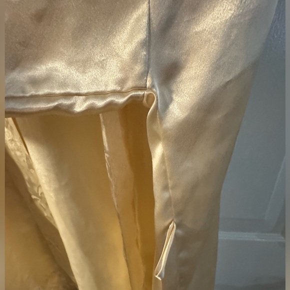 Vtg Victorias Secret Gold Label Cream Paisley Open Fit Robe One Size Kimono EUC - Picture 7 of 13